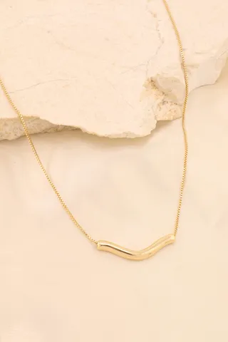 COLAR LISO TORTO DOURADO