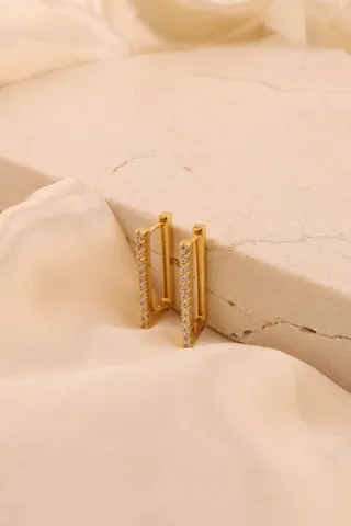 ARGOLA QUADRADA FININHA CRAVEJADA P